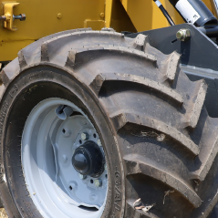 Tractor Lug Tires Option Image